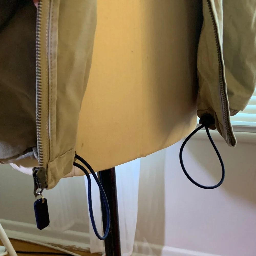 Vintage Tommy Hilfiger Men's Khaki Zip Jacket - Picture 4 of 7